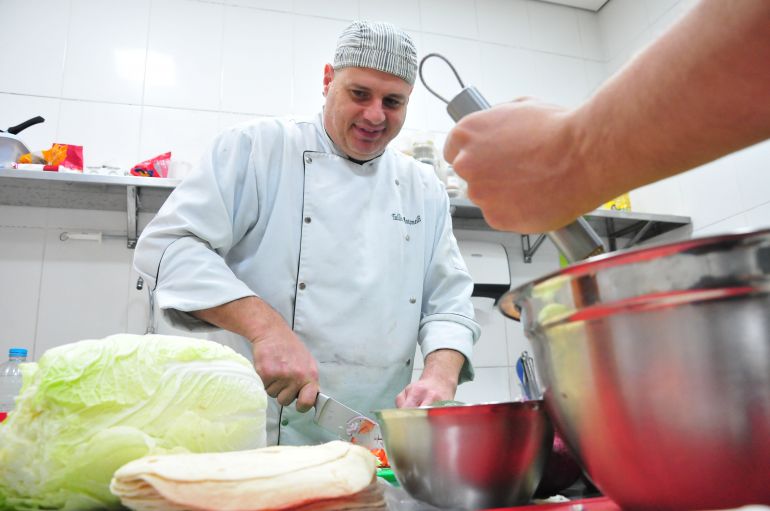 Marcio Oliveira - Taquito El Mexicanito oferece opção sem carne aos consumidores