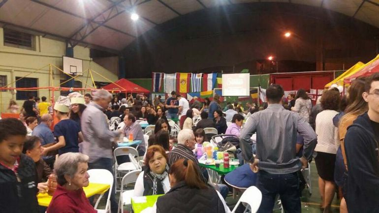 Gediael Menezes de Castro/Cedida - Festa Missionária atrai pessoas com variedade gastronômica