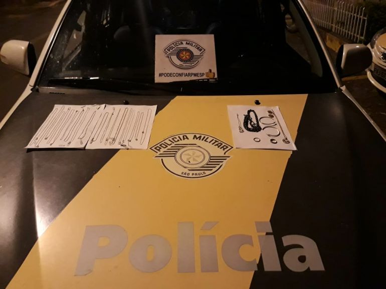 Polícia Militar Rodoviária - Produtos furtados em joalheria de Votuporanga foram apreendidos em Taciba