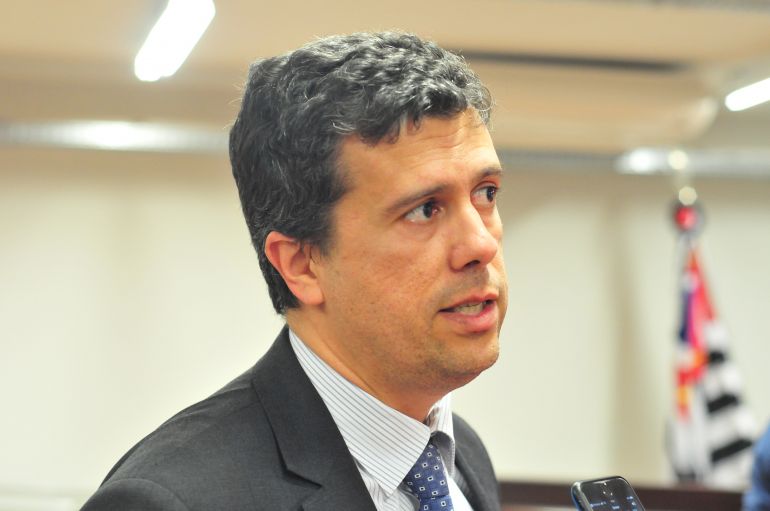 Marcio Oliveira - Tito Seabra pede ação rápida: "As pessoas estão morrendo"