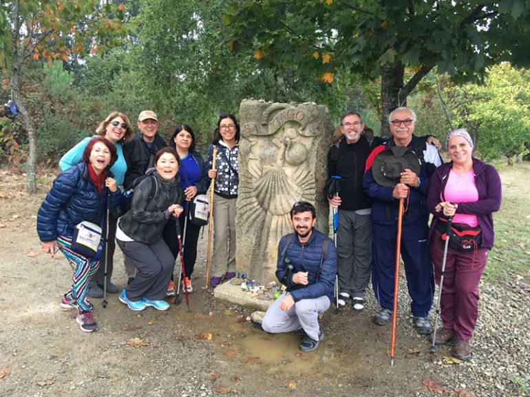 Grupo da ultima excursão de peregrinos de Presidente Prudente no Caminho de Santiago de Compostela, pela agência Balbinotur