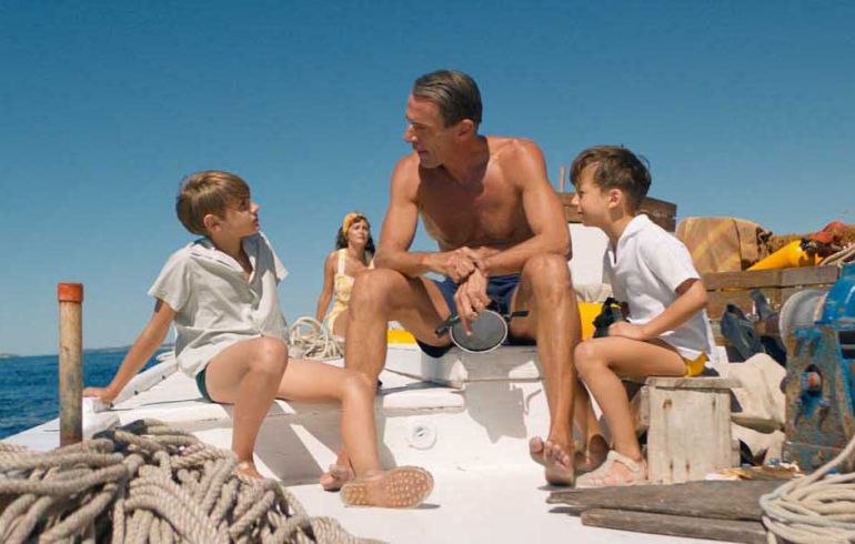 Divulgação - Ao longo dos 123 minutos da trama, público confere as relações conturbadas de Cousteau com a família