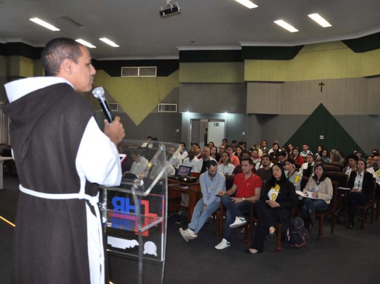 José Reis - Evento realizado ontem reuniu funcionário do Hospital Regional e do Ame de Prudente