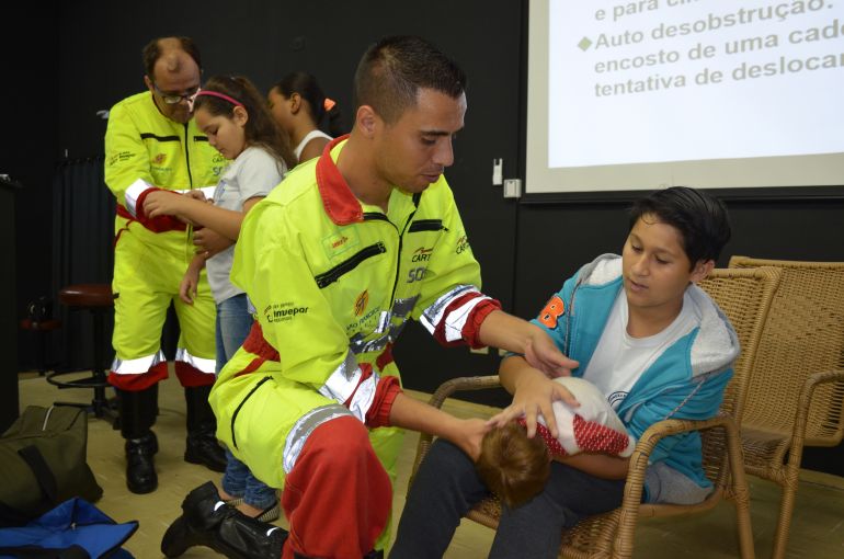 Prefeitura de Prudente - Abertura oficial da Semana Nacional do Trânsito levou projeto Socorrista Mirim para crianças