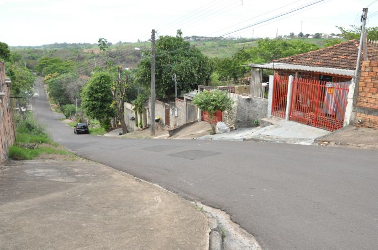 José Reis - Asfaltamento trouxe valorização para o bairro, aponta morador