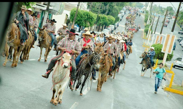 Arquivo - Como ocorre todos os anos, haverá desfile pelas principais ruas de Junqueirópolis