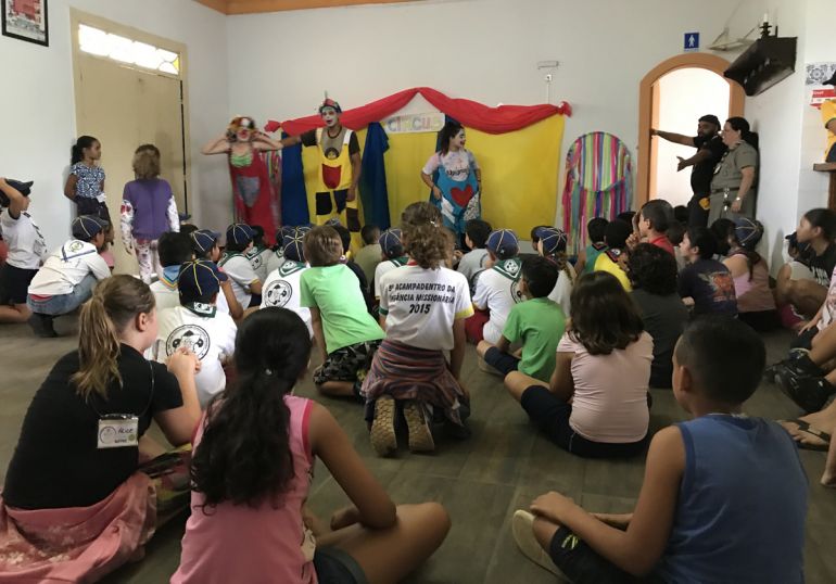 Gabriel Buosi - Atividades circenses estiveram presentes no encontro ontem