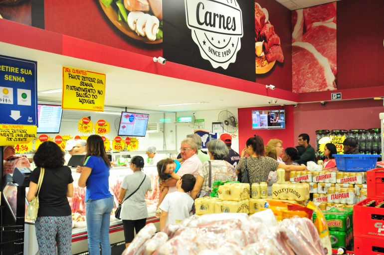 Arquivo - Grupo de carnes e embutidos apresentou deflação de 6,06%