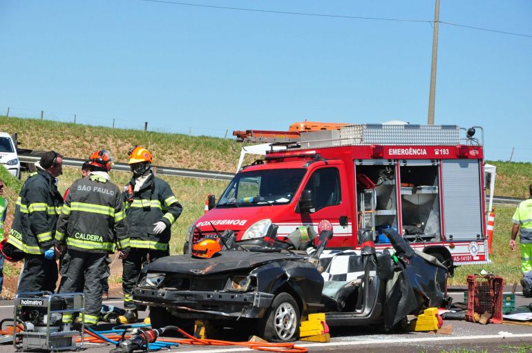 José Reis - Simulação de acidente de trânsito ocorreu na pista leste da SP-270, em Regente Feijó