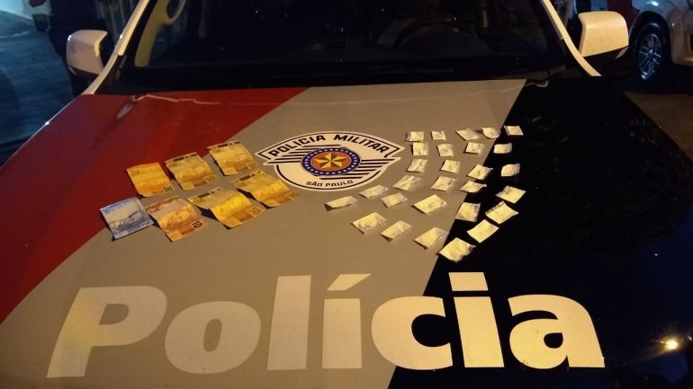 Polícia Militar - Acusado havia escondido a droga dentro do banco do carro