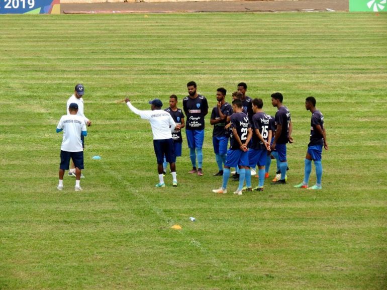 Marcio Barreto/AI do Osvaldo Cruz - Equipe treinou até durante o feriado para estreia na competição