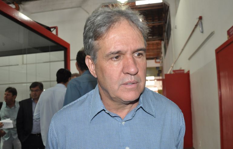 Arquivo - Prefeito diz que racionamento depende do apoio da população