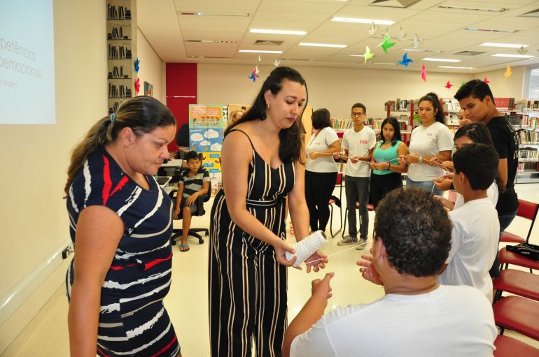 José Reis - Capacitação de alunos tutores ocorreu na manhã de ontem, no Sesi da Vila Furquim