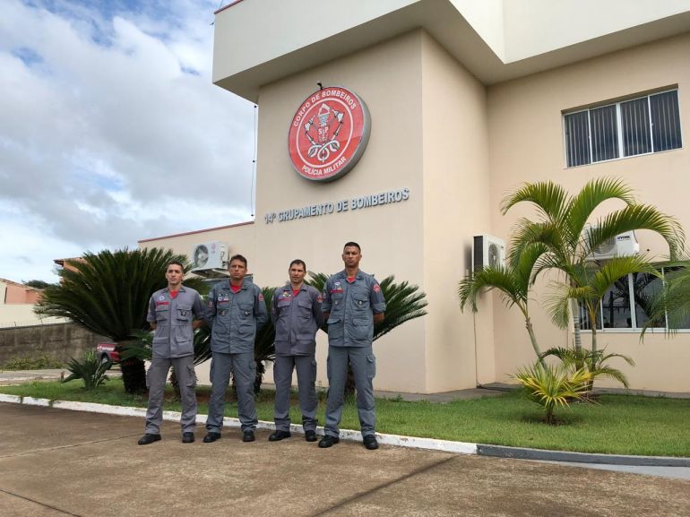 Corpo de Bombeiros - Militares saíram da sede do 14º Grupamento de Bombeiros, em Prudente